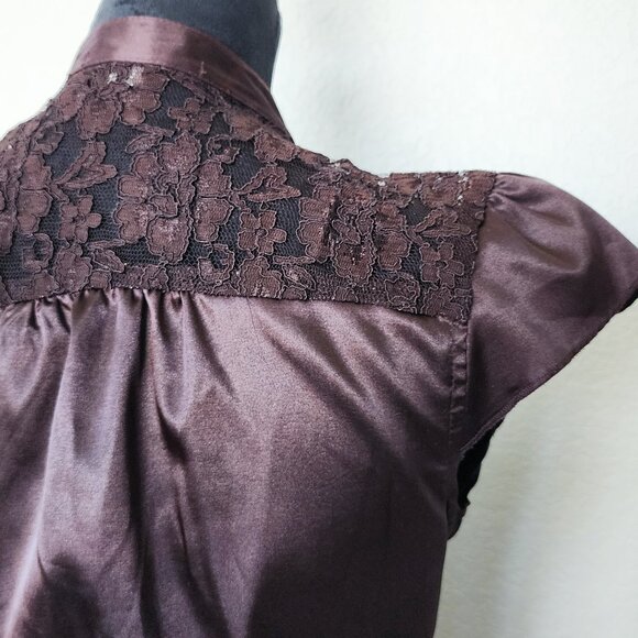 LOVE SQUARED Brown Satin Drawstring Button Blouse w/ Lace Detailing Top Shirt - Picture 4 of 9